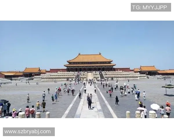 故宫之行与绿茵场上的传奇足球明星的文化探索之旅